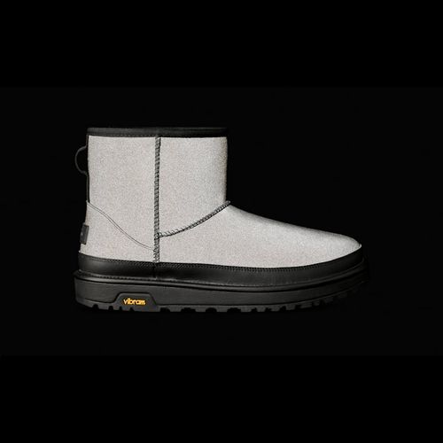 Botte Classic Mini Reflective in , Taille 44, Synthétique - Ugg - Modalova