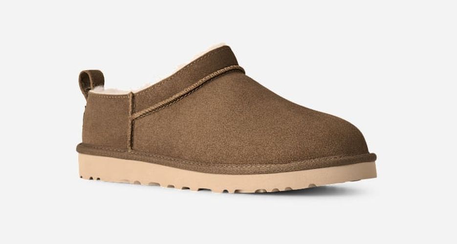 Botte Classic Micro in Brown, Taille 44, Daim - Ugg - Modalova