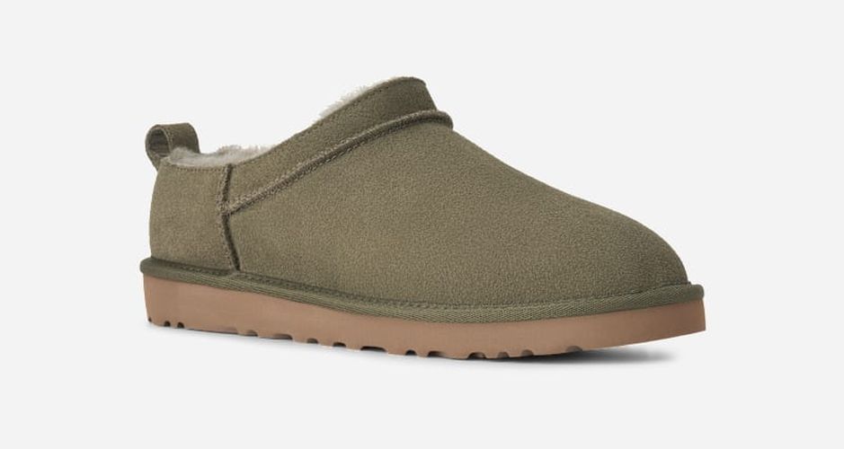 Botte Classic Micro in Green, Taille 46, Daim - Ugg - Modalova
