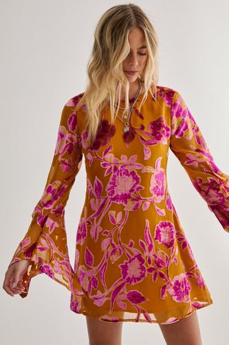 Floral Devore Fluted Sleeve Tunic Mini Dress - 42 - Nasty Gal - Modalova