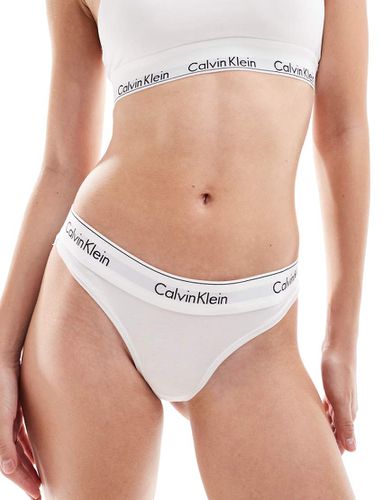 Modern Cotton - String - Calvin Klein - Modalova