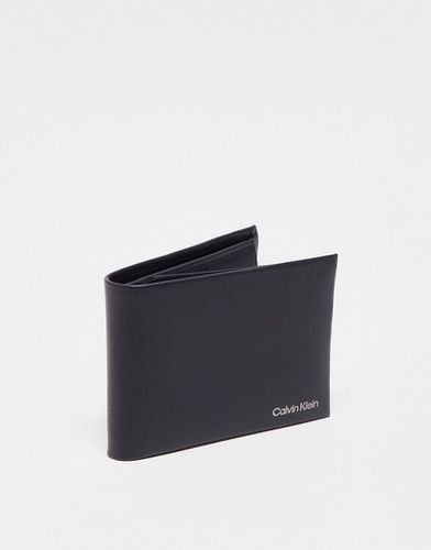 Concise 10cc - Portefeuille à trois volets - Calvin Klein - Modalova