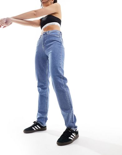 Authentic - Jean slim coupe droite - clair délavé - Calvin Klein Jeans - Modalova