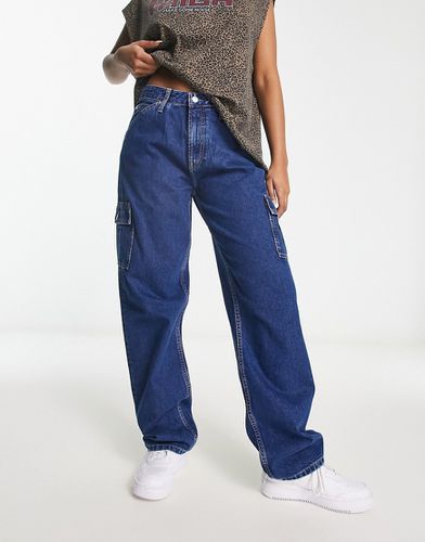 Jean cargo droit style années 90 - moyen délavé - Calvin Klein Jeans - Modalova
