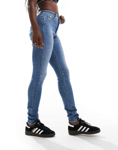 Jean skinny taille haute - Délavage moyen - Calvin Klein Jeans - Modalova