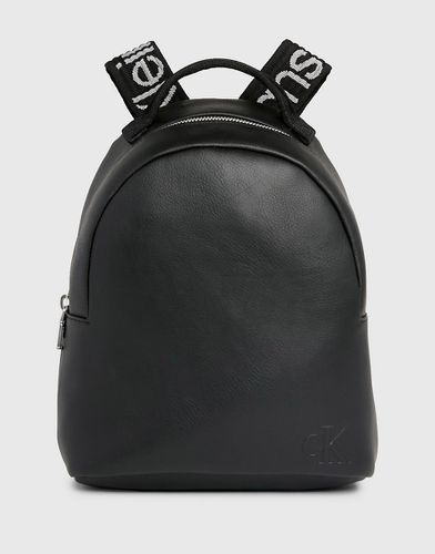 Petit sac à dos rond - Calvin Klein Jeans - Modalova