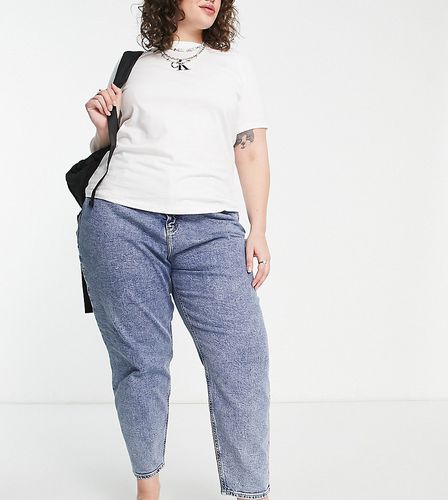 Plus - Jean mom - Délavage moyen - Calvin Klein Jeans - Modalova