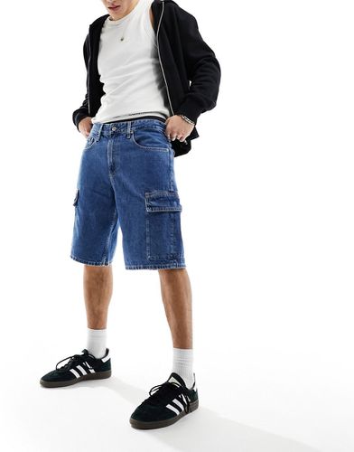 Short en jean coupe cargo ample style années 90 - moyen délavé - Calvin Klein Jeans - Modalova
