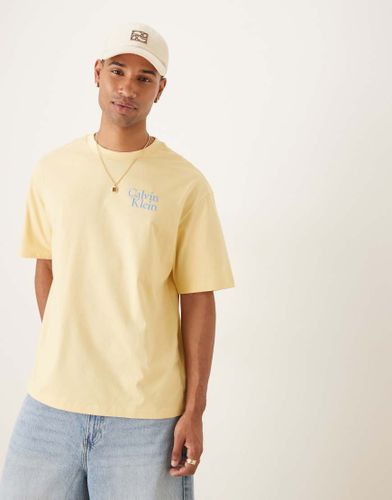 T-shirt avec logo sur le devant - Calvin Klein Jeans - Modalova