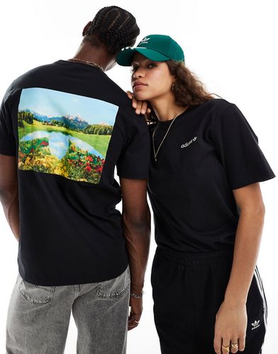 T-shirt unisexe à imprimé graphique au dos - Adidas Originals - Modalova