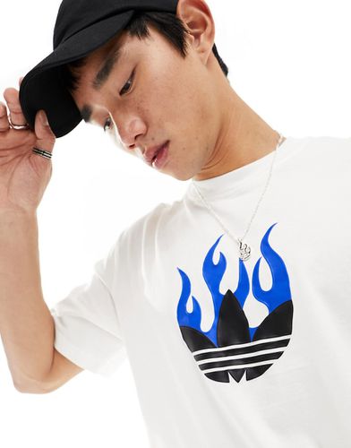 T-shirt unisexe avec logo trèfle enflammé - Adidas Originals - Modalova