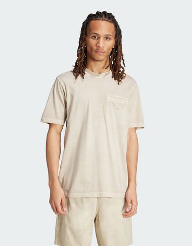 Essentials - T-shirt teint à poche - Beige - Adidas Originals - Modalova
