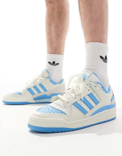 Forum Low CL - Baskets basses - Ivoire et bleu - Adidas Originals - Modalova