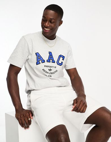 Rifta AAC - T-shirt avec grand logo universitaire - chiné - Adidas Originals - Modalova