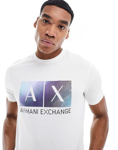 T-shirt avec encadré à logo sur la poitrine - cassé - Armani Exchange - Modalova