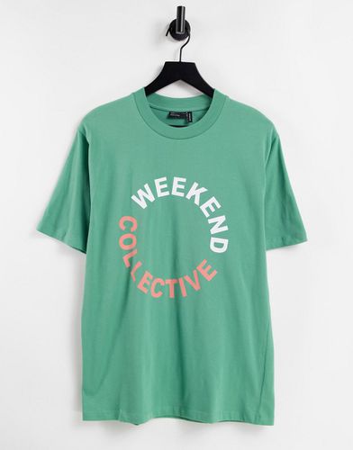 ASOS - Weekend Collective - T-shirt oversize à logo coloré - Kaki - ASOS Weekend Collective - Modalova