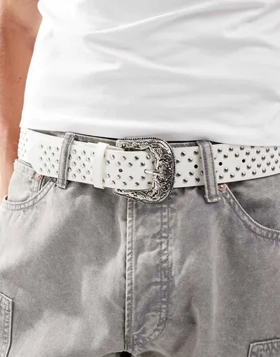 Ceinture cloutée en similicuir avec boucle style western - Asos Design - Modalova