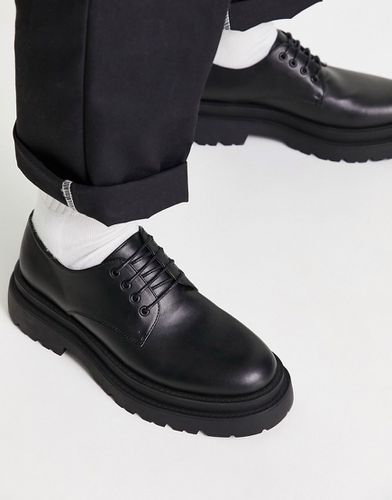 Chaussures derby à semelle chunky en similicuir - Noir - Asos Design - Modalova