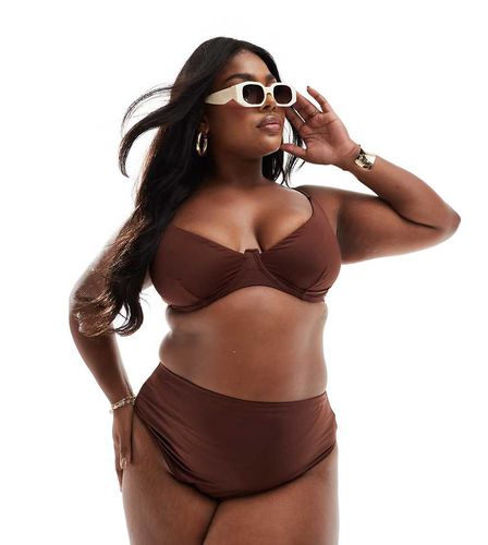 Curve - Maya - Bas de bikini taille haute échancré - chocolat - Asos Design - Modalova