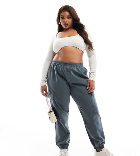 ASOS DESIGN Curve - Pantalon cargo à chevilles resserrées - Bleu pétrole - Asos Curve - Modalova