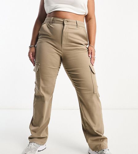 ASOS DESIGN Curve - Pantalon cargo ajusté à poches - Sable - Asos Curve - Modalova