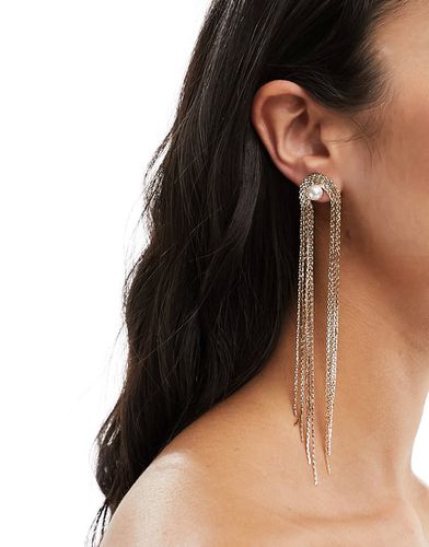 Boucles d'oreilles à perle fantaisie et pendants à chaînes fines - Asos Design - Modalova