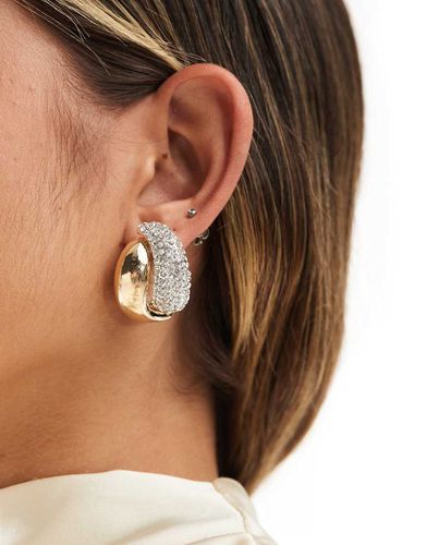 Boucles d'oreilles avec cristaux variés - Asos Design - Modalova