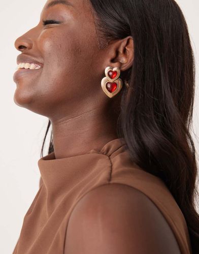 Boucles d'oreilles avec double caur en résine - Asos Design - Modalova