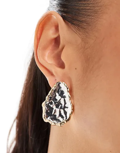 Boucles d'oreilles en métal texturé varié - Asos Design - Modalova