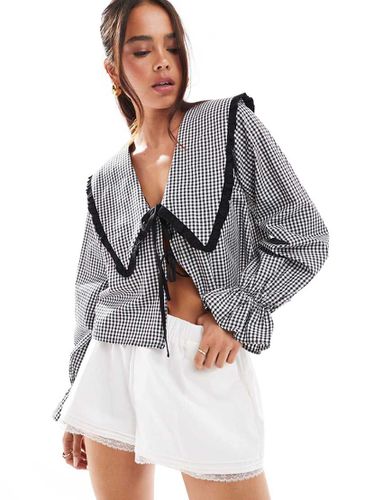 Blouse à carreaux vichy avec col oversize et liens noués à l'avant - Asos Design - Modalova