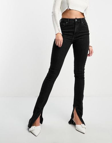 Jean skinny évasé à fines rayures - Noir - Asos Design - Modalova