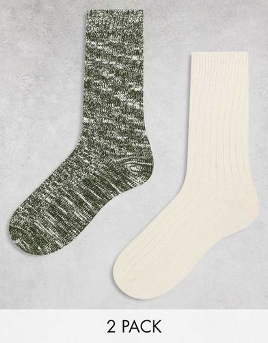 Lot de 2 paires de chaussettes effet torsadé - Vert/écru - Asos Design - Modalova