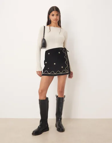 Mini-jupe portefeuille en velours brod - Asos Design - Modalova