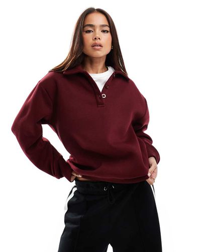 Sweat à col polo et manches longues - Bordeaux - Asos Design - Modalova