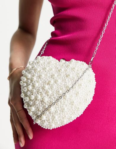 Pochette caur en satin avec perles nacrées - Asos Design - Modalova
