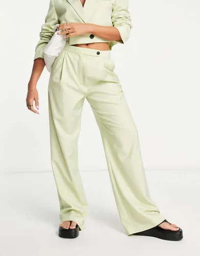 Pantalon de tailleur souple ample - Citron délavé - Asos Design - Modalova