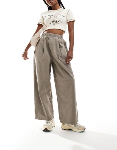 Pantalon plissé à enfiler - Kaki délavé - Asos Design - Modalova