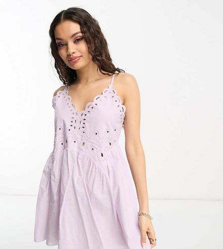 ASOS DESIGN Petite - Robe babydoll courte à détails ajourés - Lilas - Asos Petite - Modalova