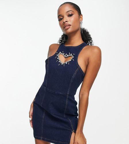 ASOS DESIGN Petite - Robe en jean à dos nageur et caur ornementé - Asos Petite - Modalova