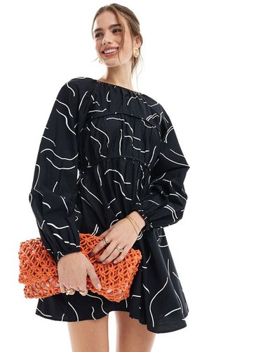 Robe courte corsage froncé en popeline de coton à imprimé abstrait - Noir et blanc - Asos Design - Modalova