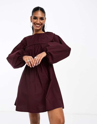 Robe courte en popeline de coton avec buste froncé - Bordeaux - Asos Design - Modalova