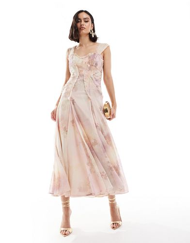 Robe froncée mi-longue à imprimé fleuri doux et bords bruts avec mancherons et détail corset - Asos Design - Modalova