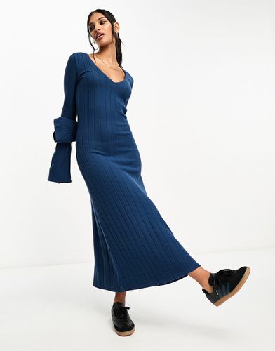 Robe longue côtelée ultra douce à col en V - Bleu - Asos Design - Modalova