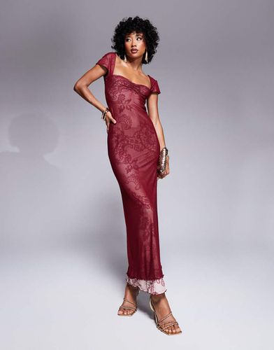 Robe longue double épaisseur en tulle et dentelle à décolleté en caur - Bordeaux - Asos Design - Modalova