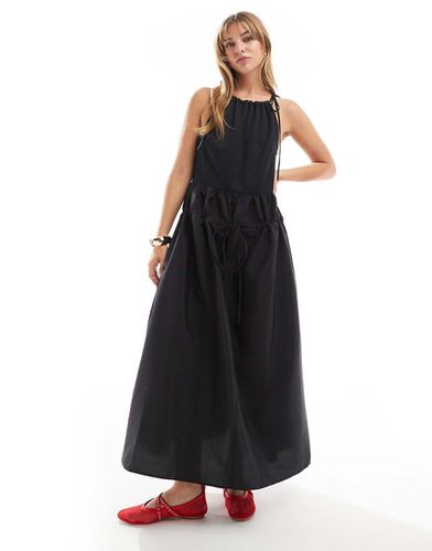 Robe longue en jersey avec col montant et jupe mi-longue effet parachute - Noir - Asos Design - Modalova