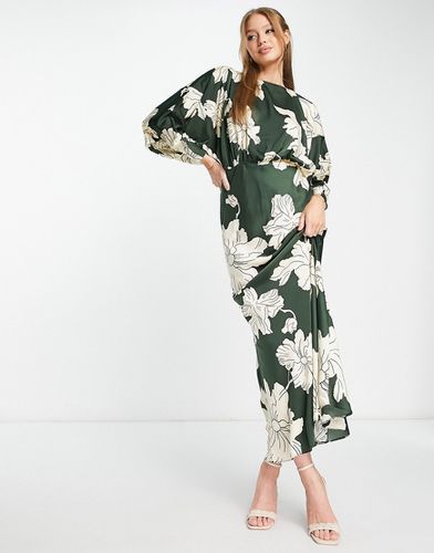 Robe longue en satin à manches chauve-souris - Imprimé grosses fleurs - Asos Design - Modalova