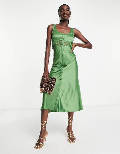 Robe mi-longue boutonnée en satin coupée en biais avec détail raffiné en dentelle - Olive - Asos Design - Modalova