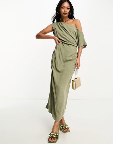 Robe mi-longue en lin froncée à épaule tombante - Kaki - Asos Design - Modalova