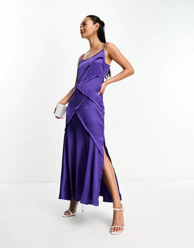 Robe nuisette mi-longue en satin à détails cousus - Asos Design - Modalova