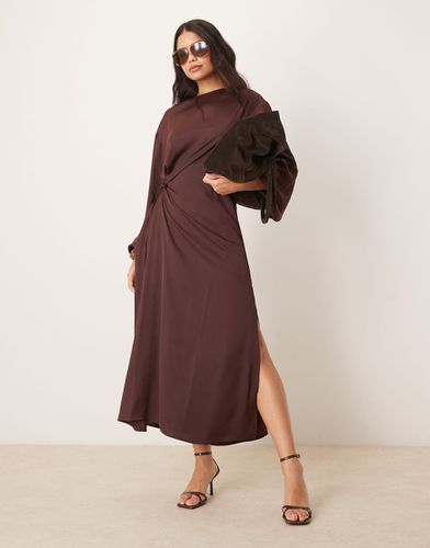 Robe portefeuille longue en satin - Aubergine - Asos Design - Modalova